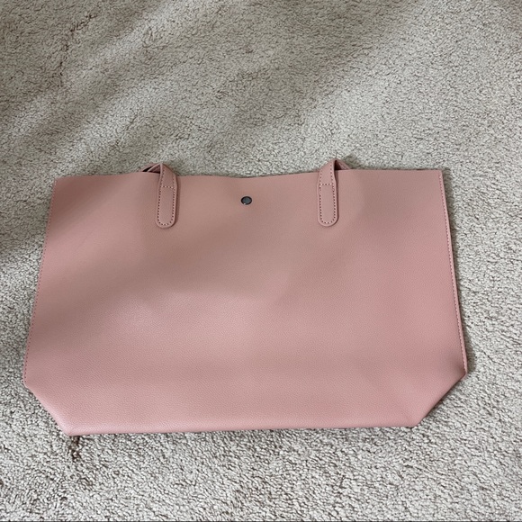 Handbags - Faux leather casual tote